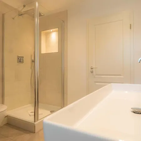 Haushaelfte-2a-id-225 Holiday home *