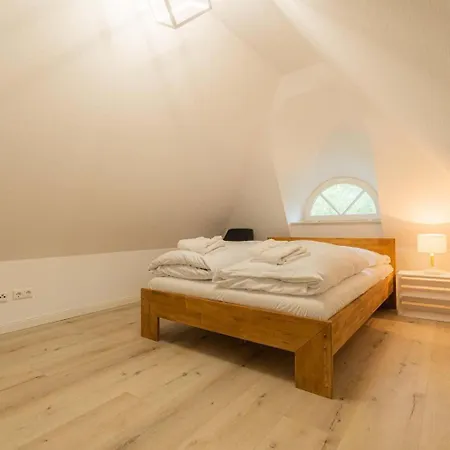 Holiday home Haushaelfte-2a-id-225 *