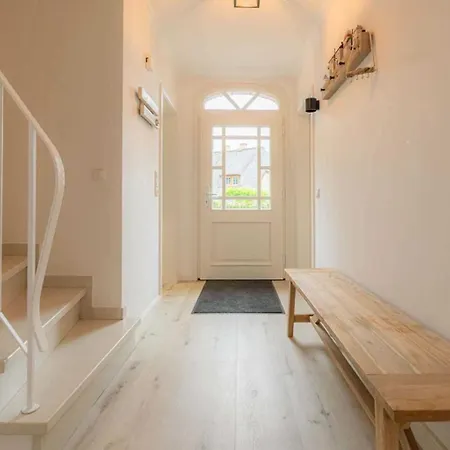 Haushaelfte 2a Id 225 *